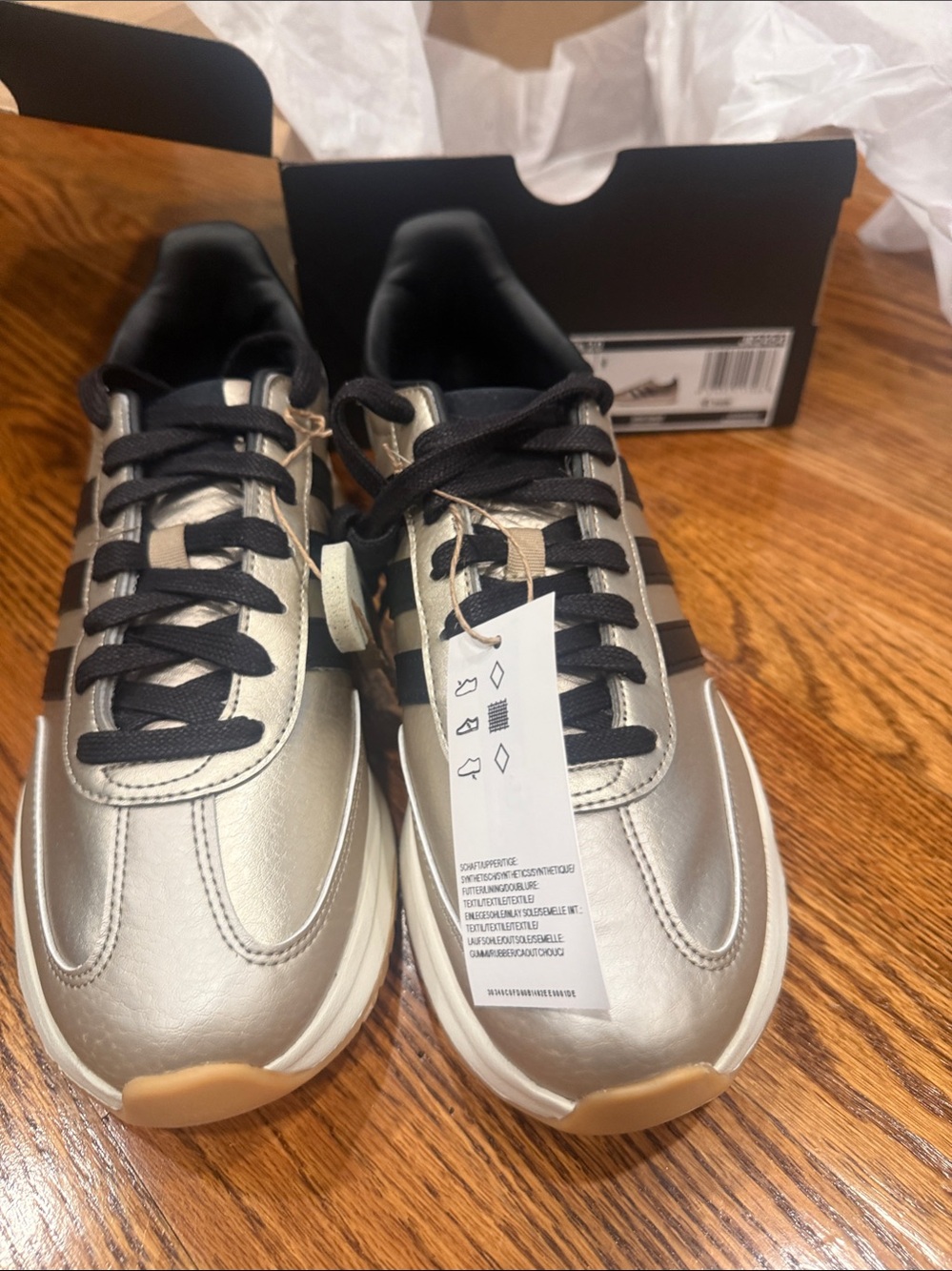 women’s Athletic Sneakers with Black Accents